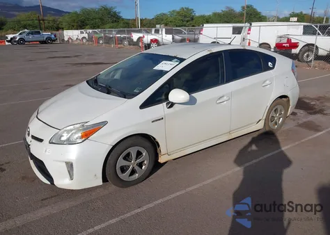 2014 Toyota Prius Five/Four/Three/Two z USA, uszkodzony, nr VIN JTDKN3DU1E0363438
